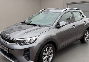 Kia Stonic 5.426 km 21.900 &euro; Eppstein 65817