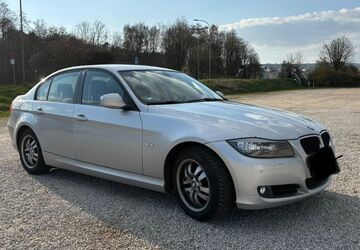 BMW 320 114.000 km 10.499 &euro; Oberursel 61440