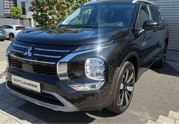 Mitsubishi Outlander 1.500 km 46.490 &euro; Wiesbaden 65199
