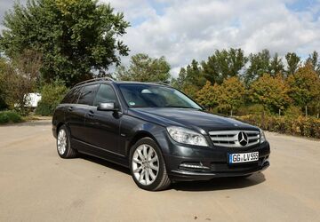 Mercedes-Benz C 250 185.000 km 10.000 &euro; Kelsterbach 65451