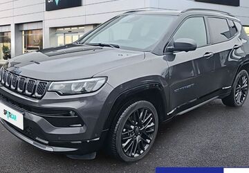 Jeep Compass 95.045 km 20.980 &euro; Wiesbaden 65203