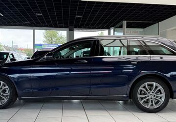 Mercedes-Benz C 180 125.000 km 15.700 &euro; Mainz 55120