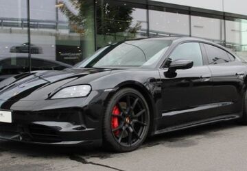 Porsche Taycan 16.900 km 139.900 &euro; Wiesbaden 65187