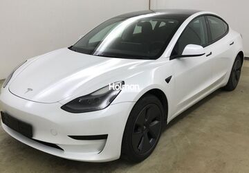 Tesla Model 3 47.743 km 24.910 &euro; Eschborn 65760