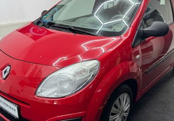 Renault Twingo 84.000 km 2.990 &euro; Wiesbaden 65207