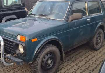Lada Niva 53.000 km 8.900 &euro; Mainz-Kostheim 55246