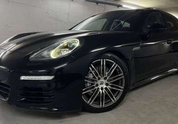 Porsche Panamera 137.000 km 35.900 &euro; Wiesbaden 65199
