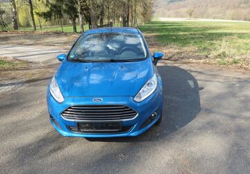 Ford Fiesta 178.000 km 3.950 &euro; Schlangenbad 65388