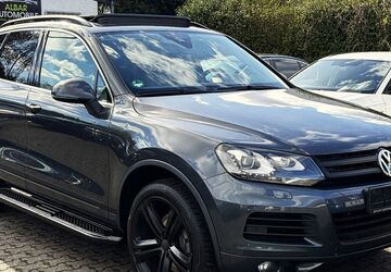 VW Touareg 166.000 km 17.990 &euro; Wiesbaden 65199