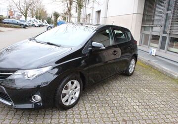 Toyota Auris 120.000 km 9.300 &euro; Rüsselsheim 65428