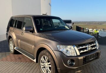Mitsubishi Pajero 150.000 km 18.900 &euro; Saulheim 55291