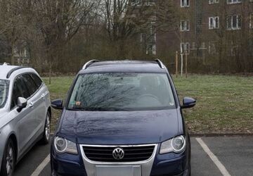 VW Touran 154.000 km 4.500 &euro; Taunusstein 65232