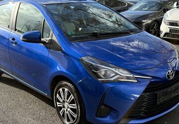 Toyota Yaris 33.800 km 15.400 &euro; Wiesbaden 65203