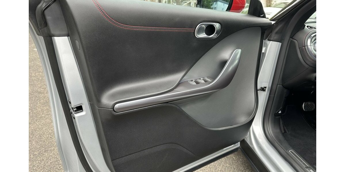 Smart brabus 315kW AWD 6.032 km 33.201 &euro; Mainz 55122