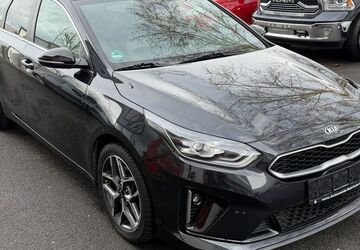 Kia ceed / Ceed 115.000 km 14.500 &euro; Wiesbaden 65203