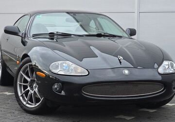 Jaguar XK8 95.370 km 13.899 &euro; Wiesbaden 65201