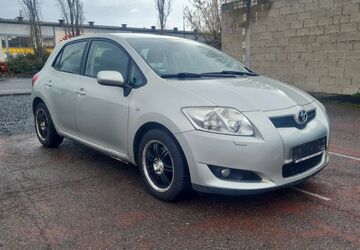 Toyota Auris 230.000 km 2.399 &euro; Mainz kastel 55252