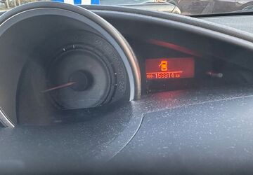 Toyota Verso 156.500 km 9.500 &euro; Nackenheim 55299