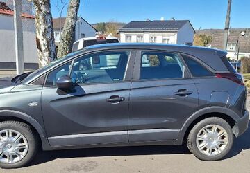 Opel Crossland (X) 83.900 km 12.100 &euro; Taunusstein 65232
