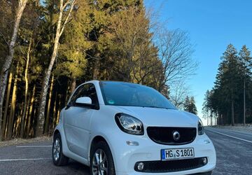 Smart ForTwo 120.000 km 9.999 &euro; Schmitten 61389