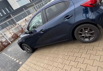 Mazda 2 100.000 km 11.199 &euro; Hattersheim 65795