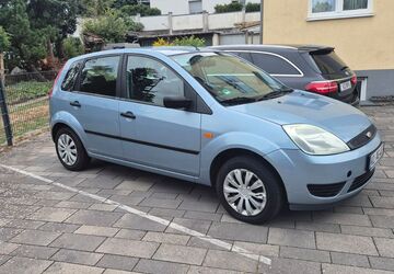 Ford Fiesta 127.000 km 1.850 &euro; Wiesbaden 65199