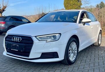 Audi A3 130.500 km 13.990 &euro; Taunusstein 65232