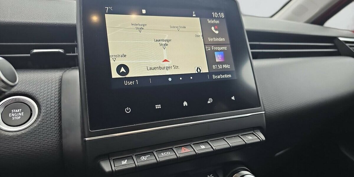 Renault Clio Experience Navi, Scheckheft Rate 115,- 74.919 km 12.590 &euro; Schwalbach/Taunus 65824