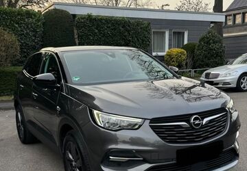 Opel Grandland (X) 77.500 km 12.499 &euro; Wiesbaden 65189