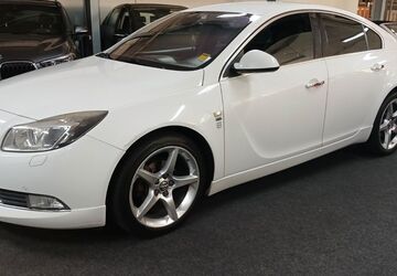Opel Insignia 230.000 km 4.750 &euro; Rüsselsheim 65428