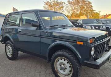 Lada Niva 17.000 km 8.900 &euro; Mainz-Kostheim 55246