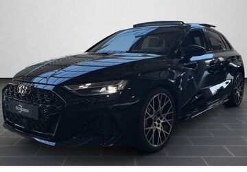 Audi RS3 2.900 km 71.990 &euro; Wiesbaden 65189