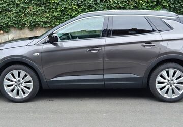 Opel Grandland (X) 33.200 km 21.900 &euro; Wiesbaden 65187