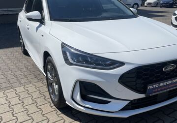 Ford Focus 21.674 km 21.990 &euro; Wiesbaden 65203