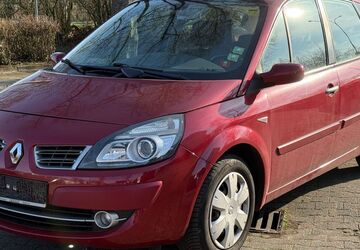 Renault Scenic 225.566 km 2.900 &euro; Rüsselsheim 65428