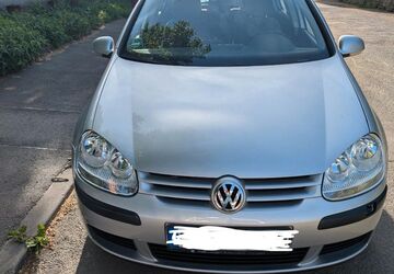 VW Golf 170.000 km 2.200 &euro; Wiesbaden 65203