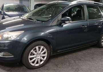 Ford Focus 112.000 km 7.900 &euro; Rüsselsheim 65428