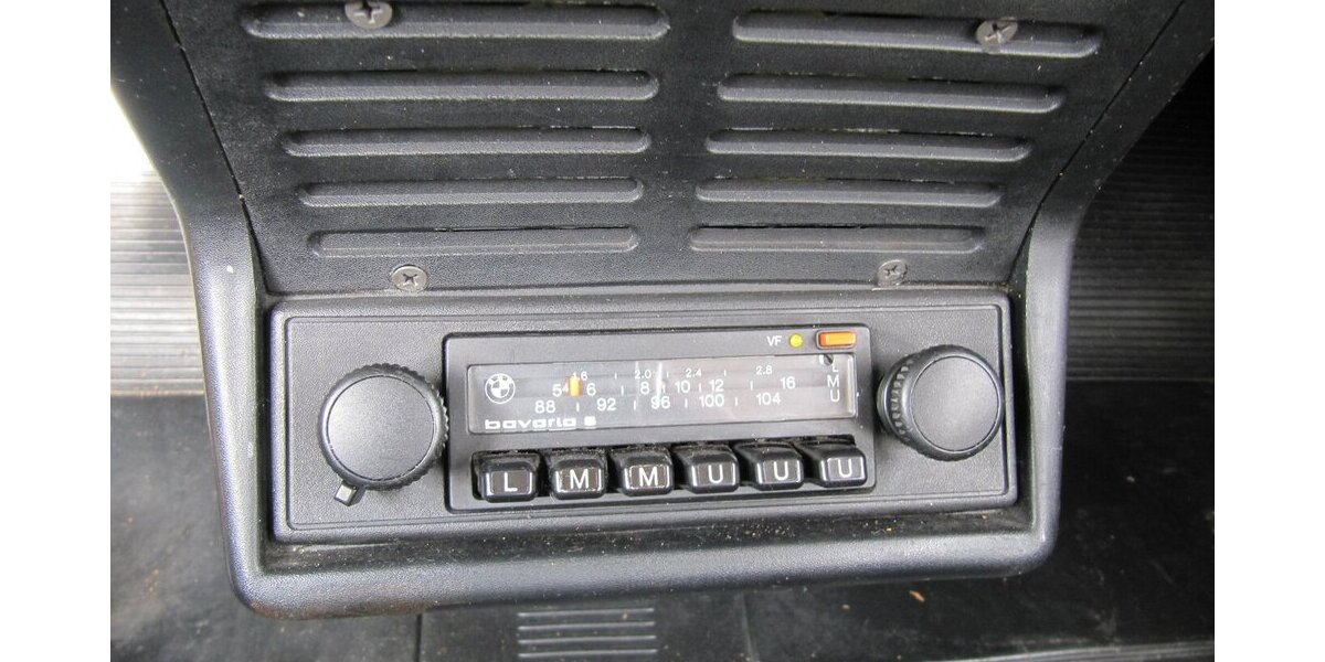 Renault R 4 4 Lim./ Kombi/ Kasten TL 79.000 km 6.945 &euro; Schwalbach/Taunus 65824