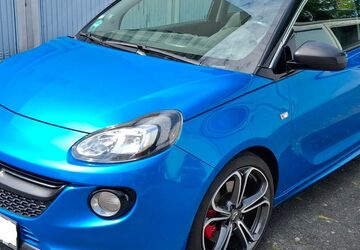 Opel Adam 51.000 km 10.900 &euro; Bad Soden 65812