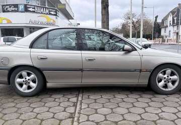 Opel Omega 214.000 km 899 &euro; Mainz-Kastel 55252