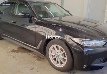 BMW i4 4.896 km 39.187 &euro; Eschborn 65760