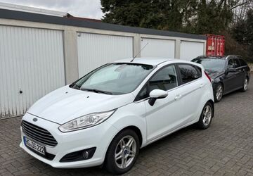 Ford Fiesta 114.000 km 5.300 &euro; Steinbach 61449