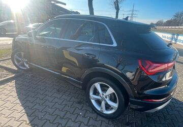 Audi Q3 86.000 km 26.900 &euro; Flörsheim 65439