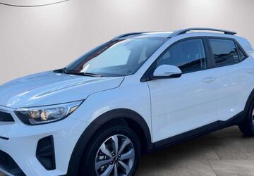 Kia Stonic 8.000 km 22.700 &euro; Mainz 55120