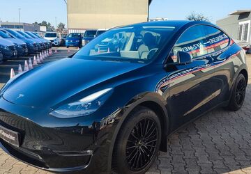 Tesla Model Y 33.900 km 39.990 &euro; Rüsselsheim 65428