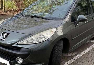 Peugeot 207 130.000 km 2.999 &euro; Raunheim, Stadt 65479