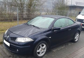 Renault Megane 189.000 km 2.700 &euro; Rüsselsheim am Main 65428