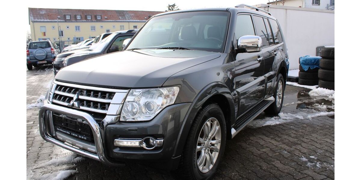Mitsubishi Pajero 176.000 km 23.999 &euro; Mainz-Kostheim 55246