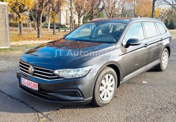 VW Passat Variant 214.000 km 12.999 &euro; Rüsselsheim am Main 65428