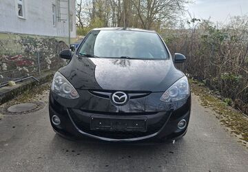 Mazda 2 128.000 km 4.499 &euro; Wiesbaden 65203